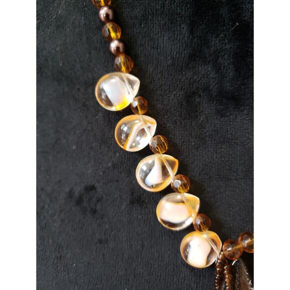Vintage Amber Glass Bead Necklace with Teardrop Pendant and Gold Accents - Picture 4 of 6